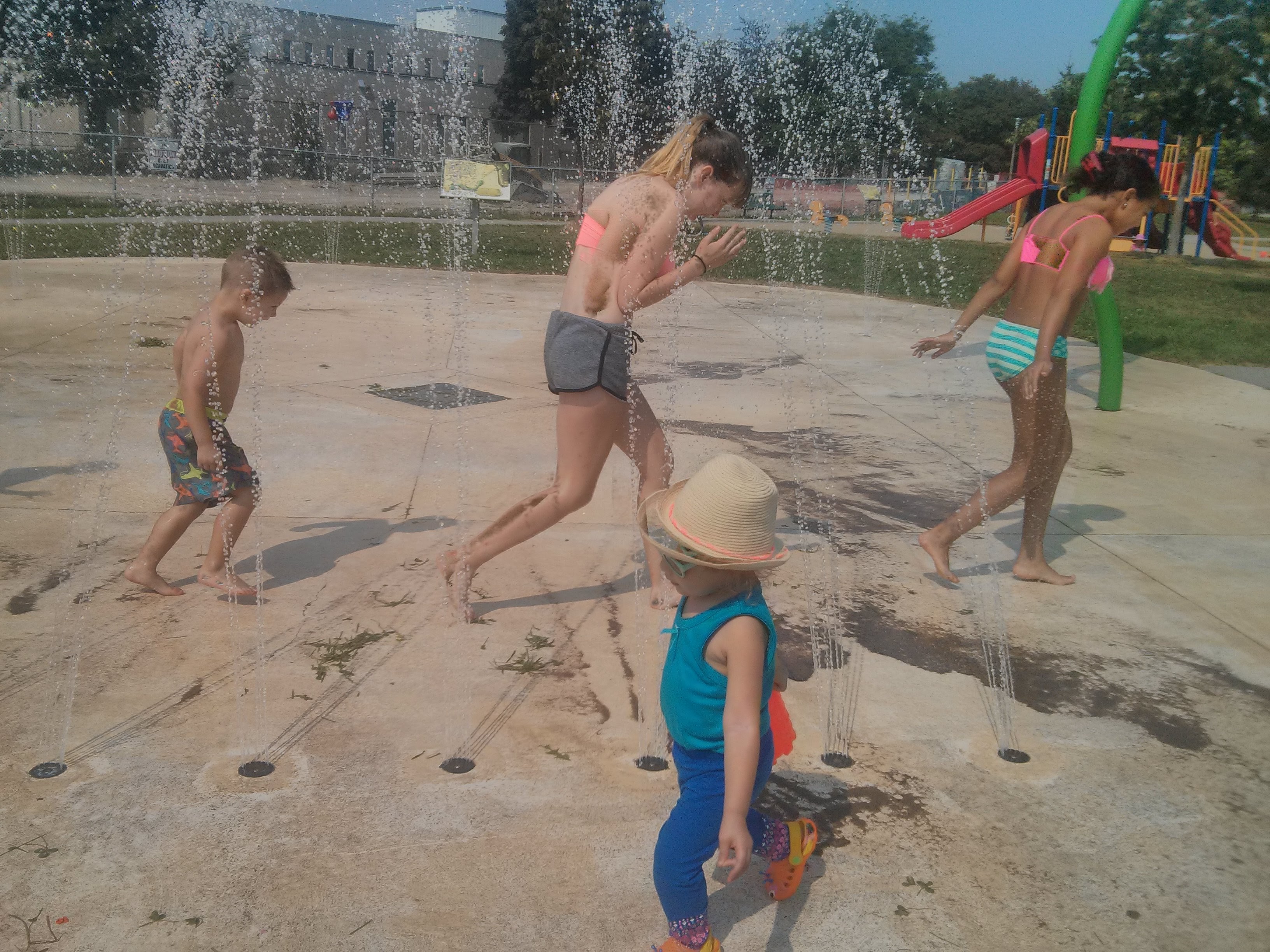 EL MISMO JUQUETEPARA TODOS