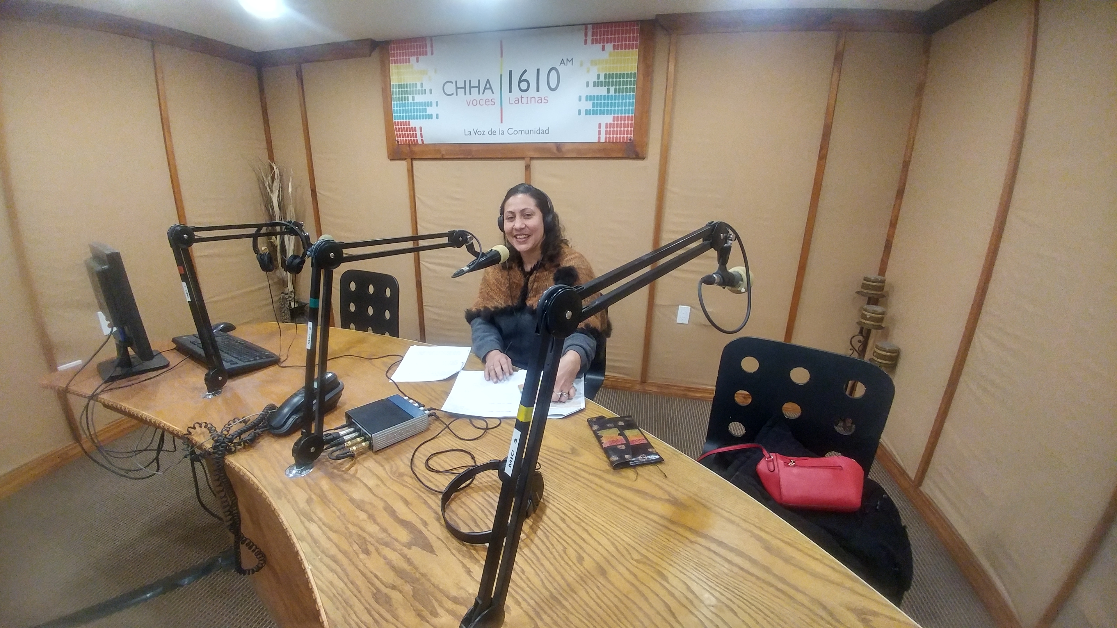 Atreverse Ser/ Hacer:Entrevista en la radio.